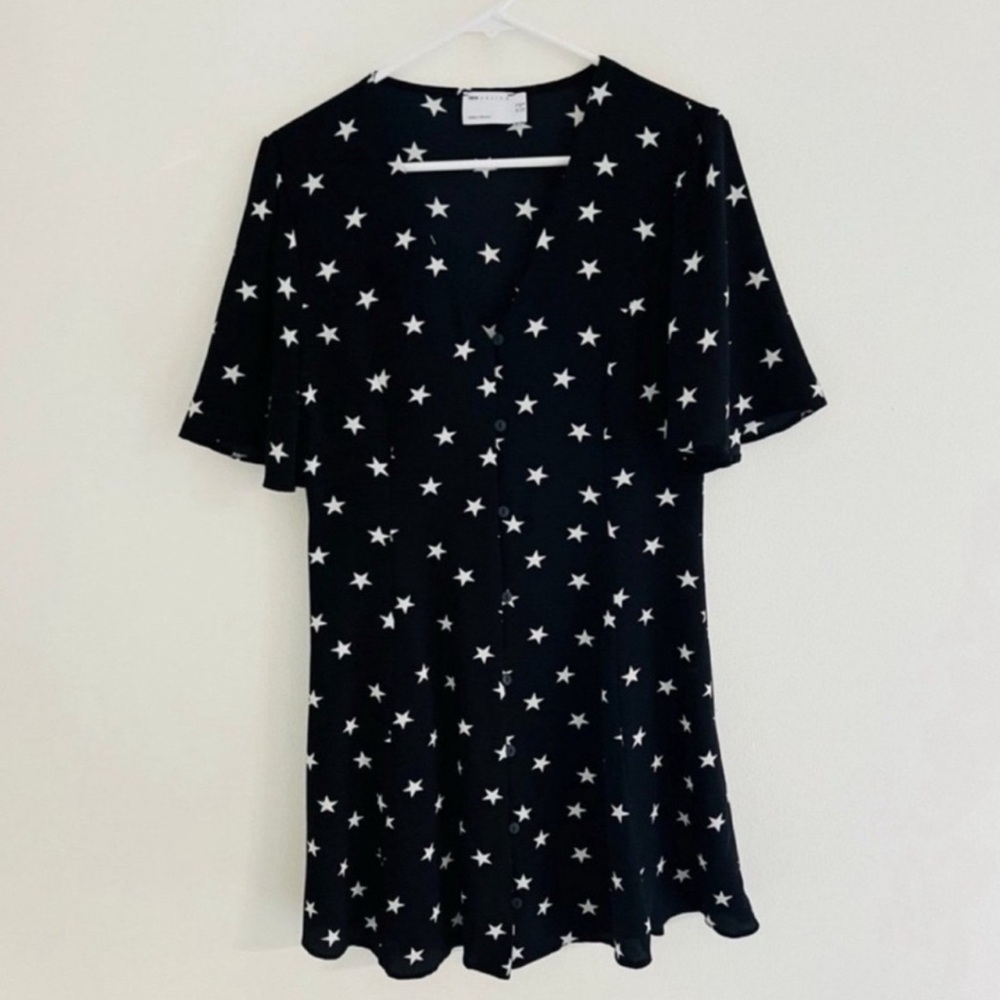 Black Star Print V-Neck Button Dress